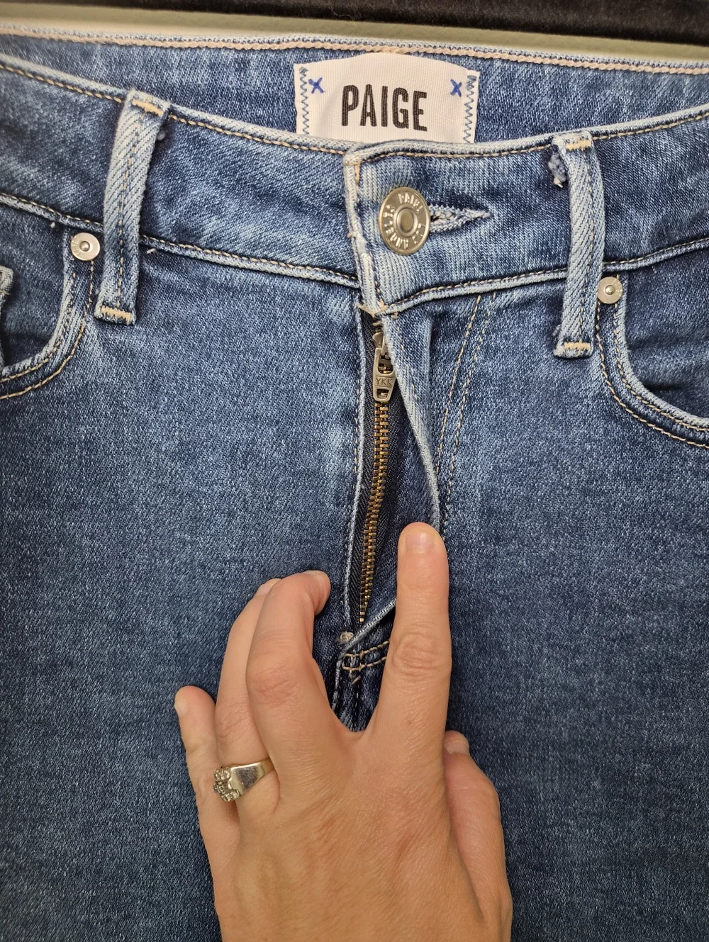 EUC PAIGE Cindy Crop in Imperial Tuned Hem 25